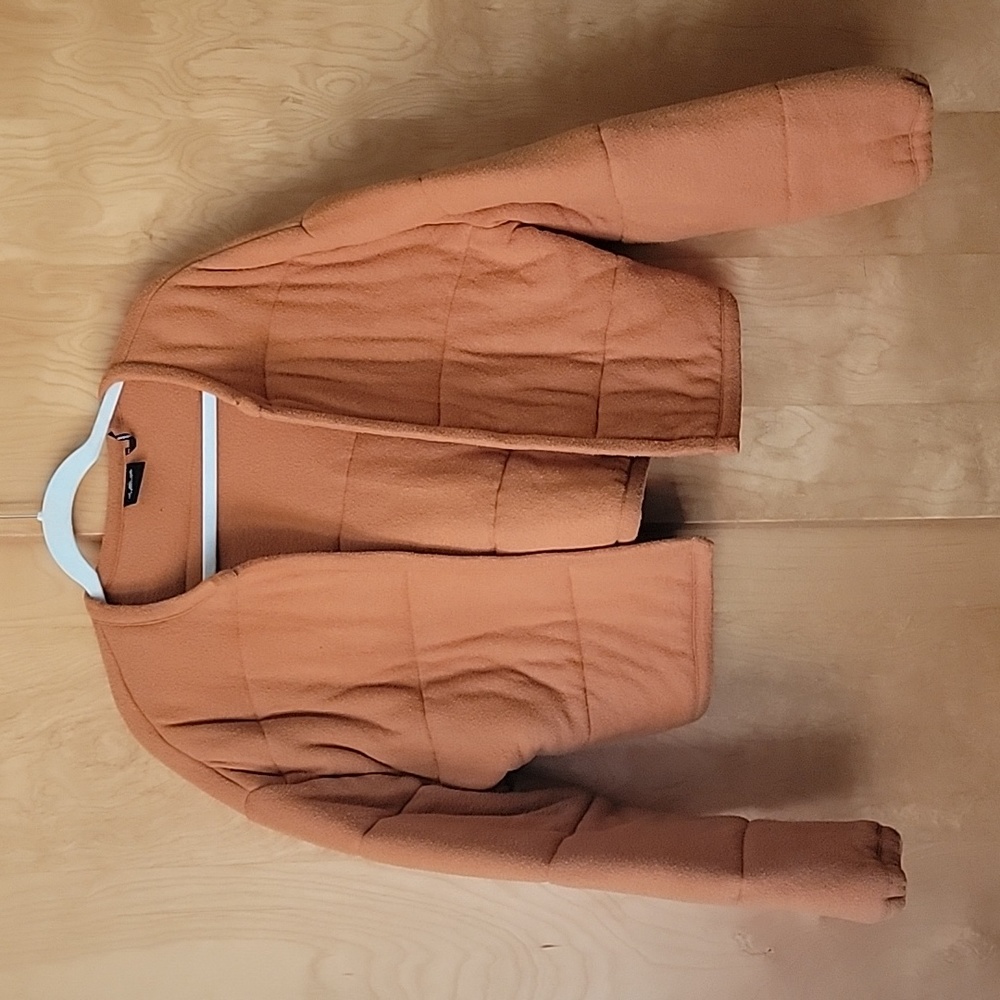 Urban Outfitters Quilted Puffer Jacket - Picture 6 of 6